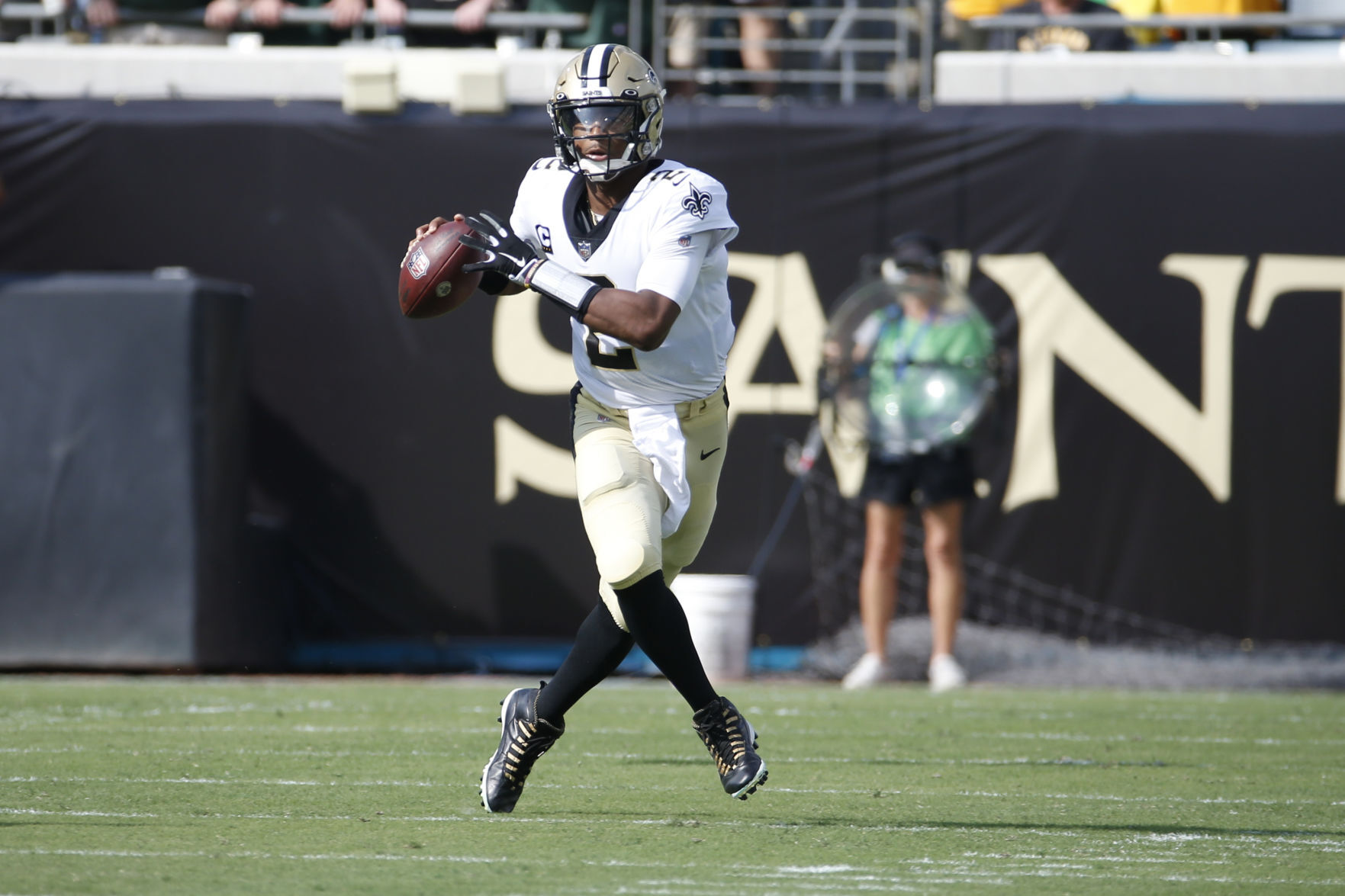 Packers Saints Football